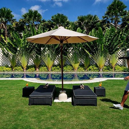 Semara Resort & Spa Seminyak Exteriör bild